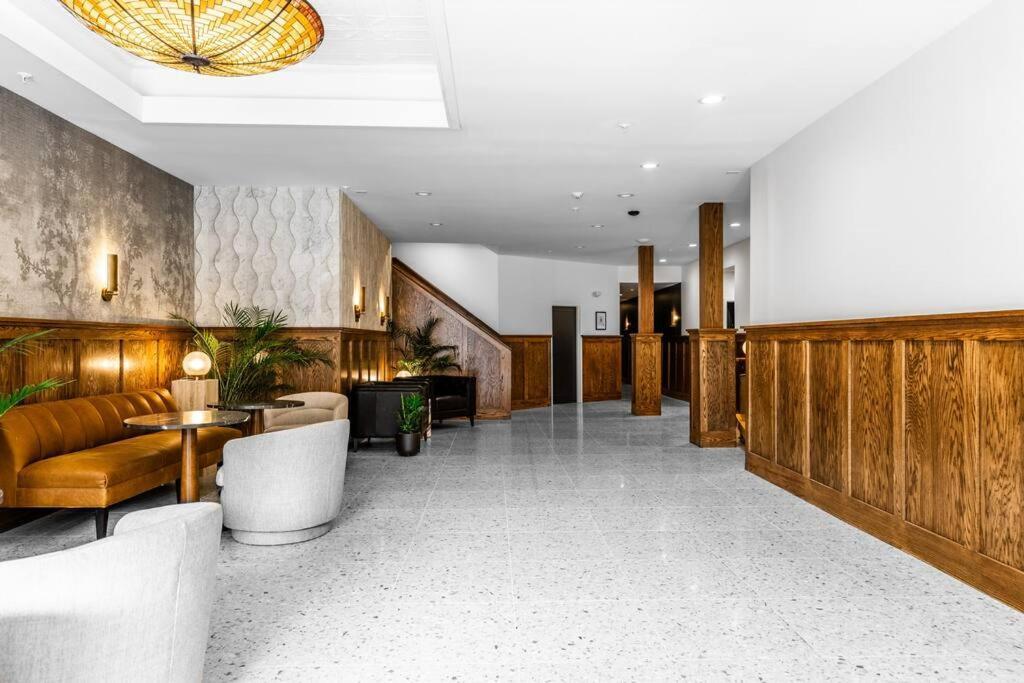 The Phenix Historic Dtwn Hotel, King Bed, Room # 309 Bangor Exterior foto